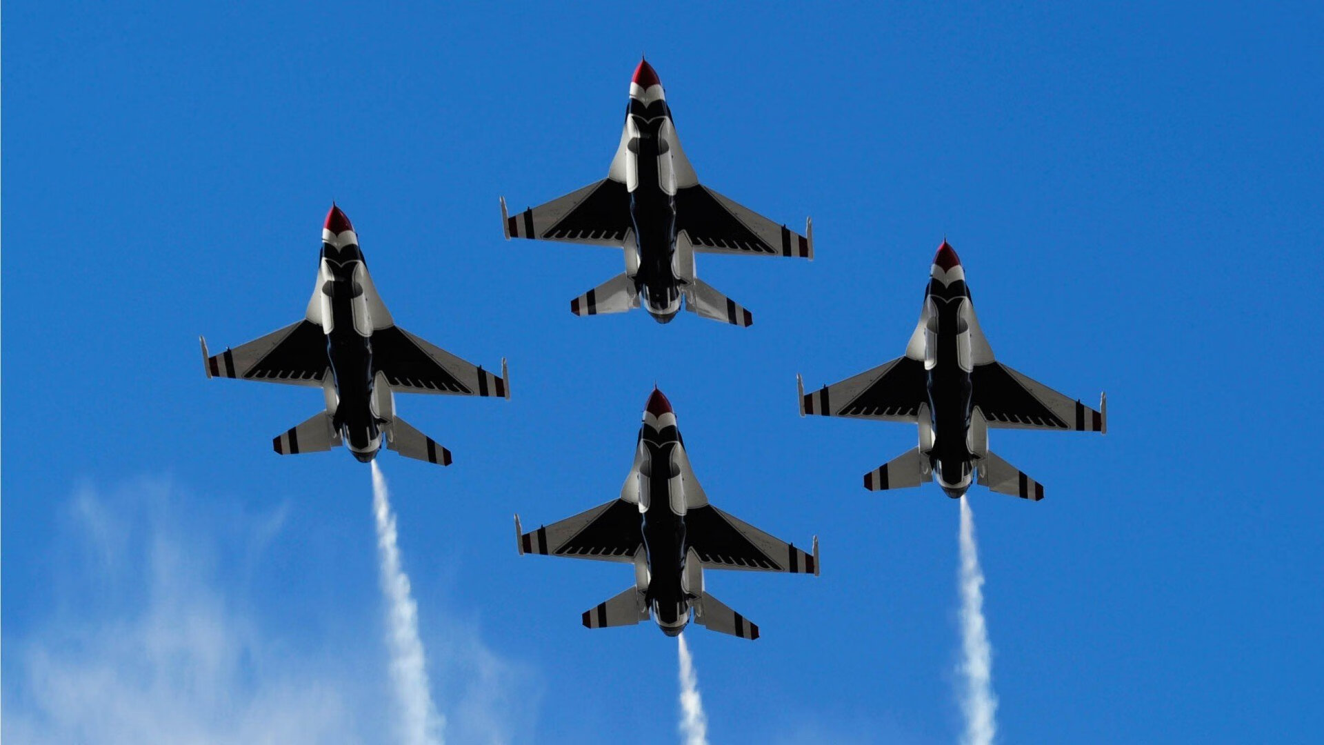 _双打比赛激烈交锋，橙色沙滩上的精彩对决_，双打比赛是什么意思